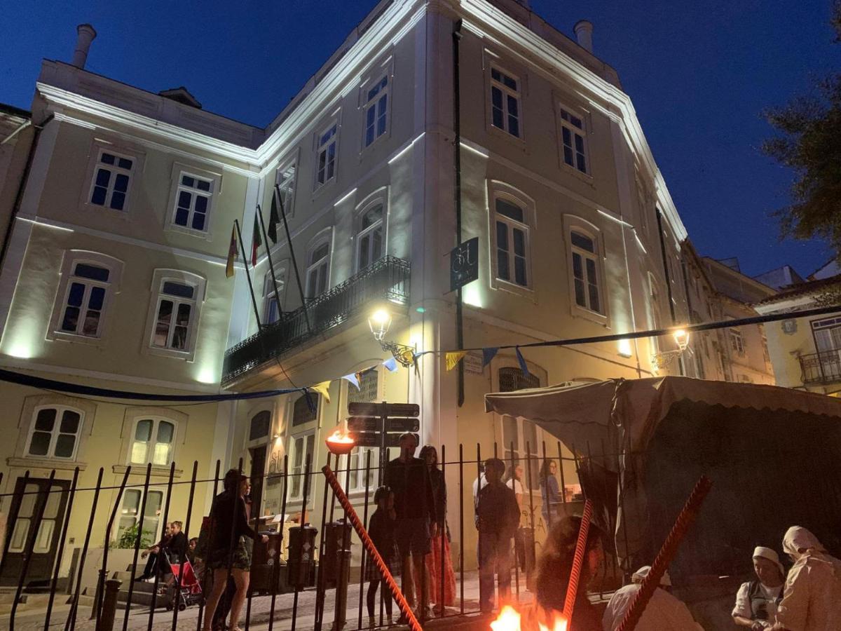 Serenata Hotel & Hostel Коимбра Экстерьер фото