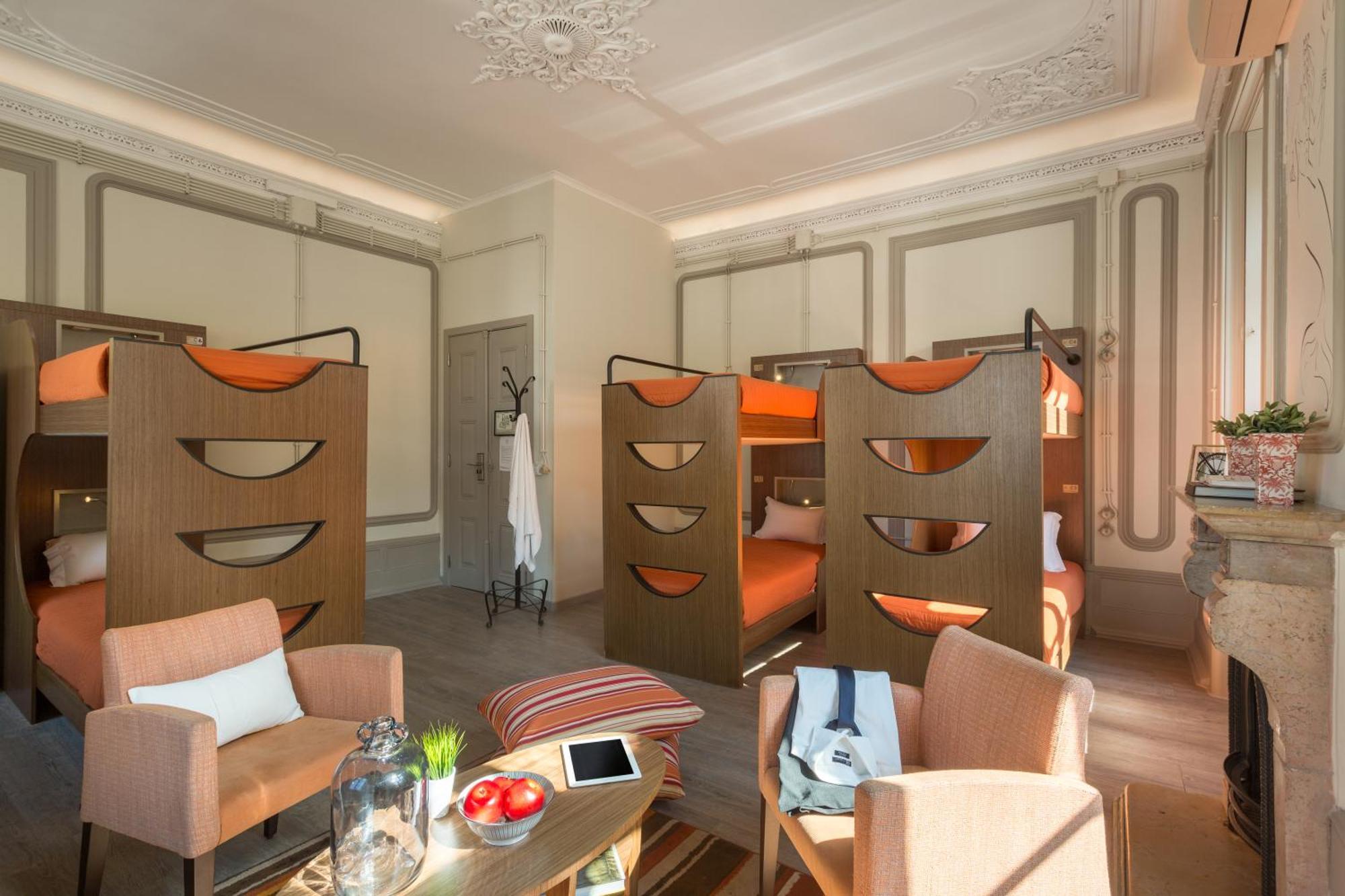 Serenata Hotel & Hostel Коимбра Экстерьер фото