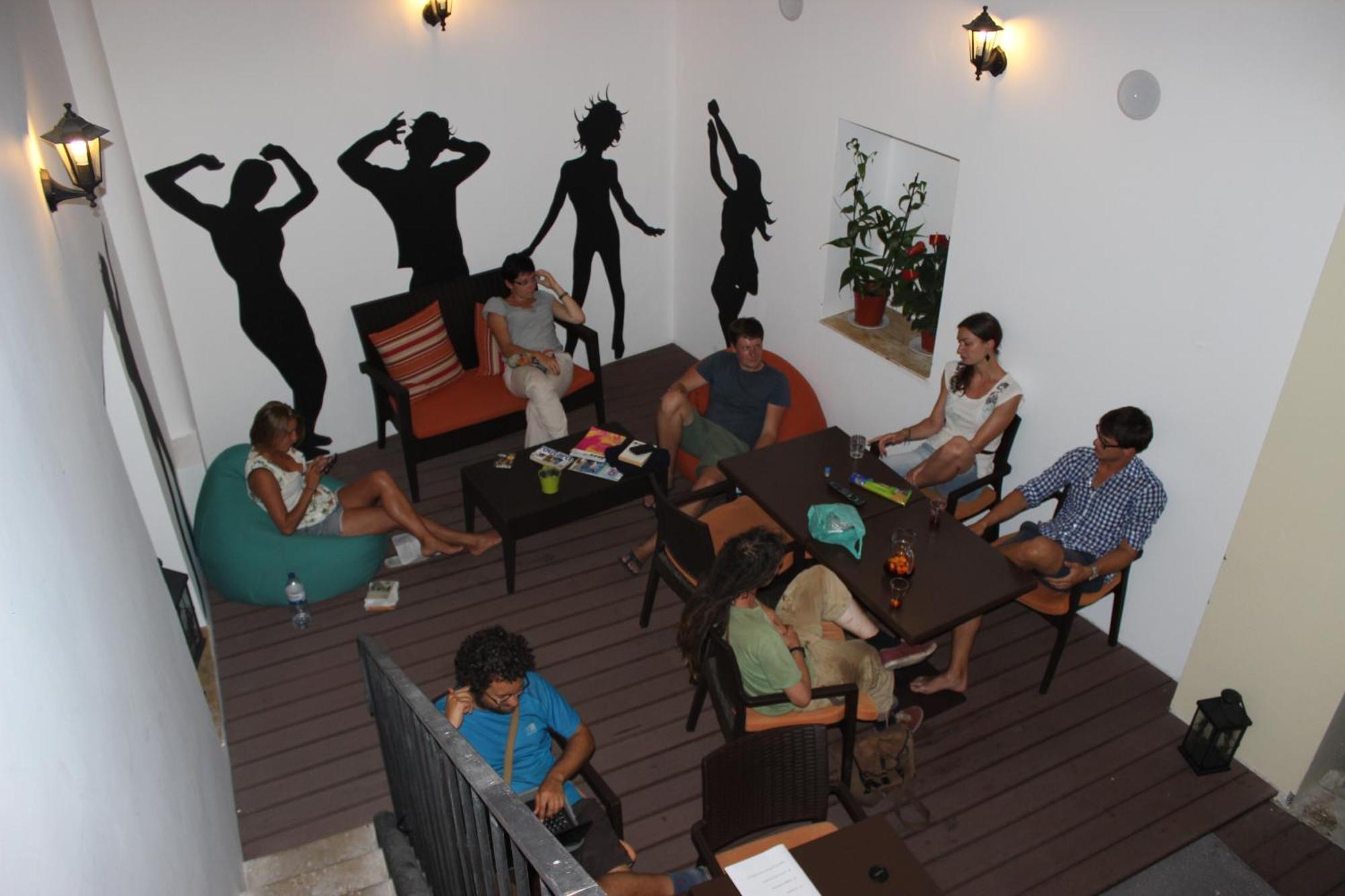 Serenata Hotel & Hostel Коимбра Экстерьер фото